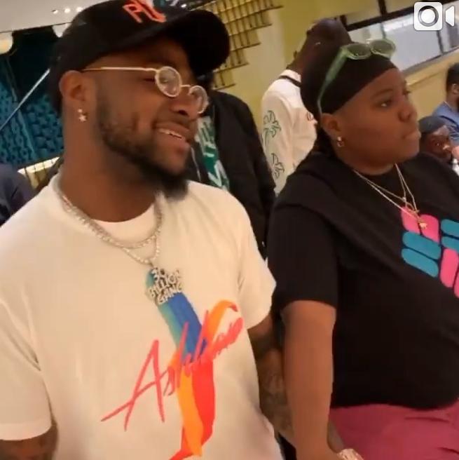 Video: Teni And Davido Met In Dubai, Go Shopping Together. BET Reacts.