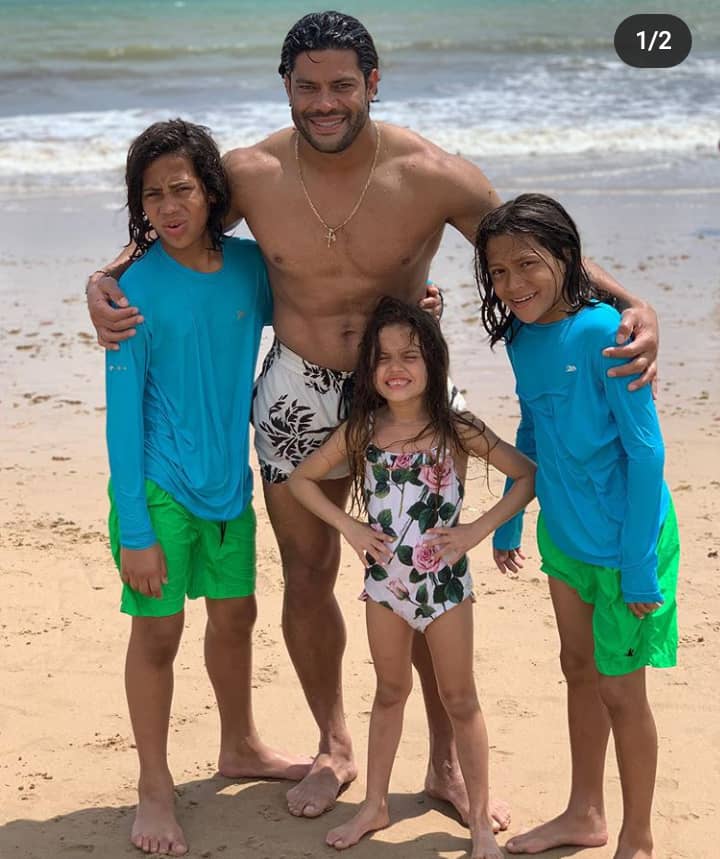 Footballer, Hulk Dumps Wife Of 12 Years To Date Her Niece. 3 » Tech And Scholarship Updates