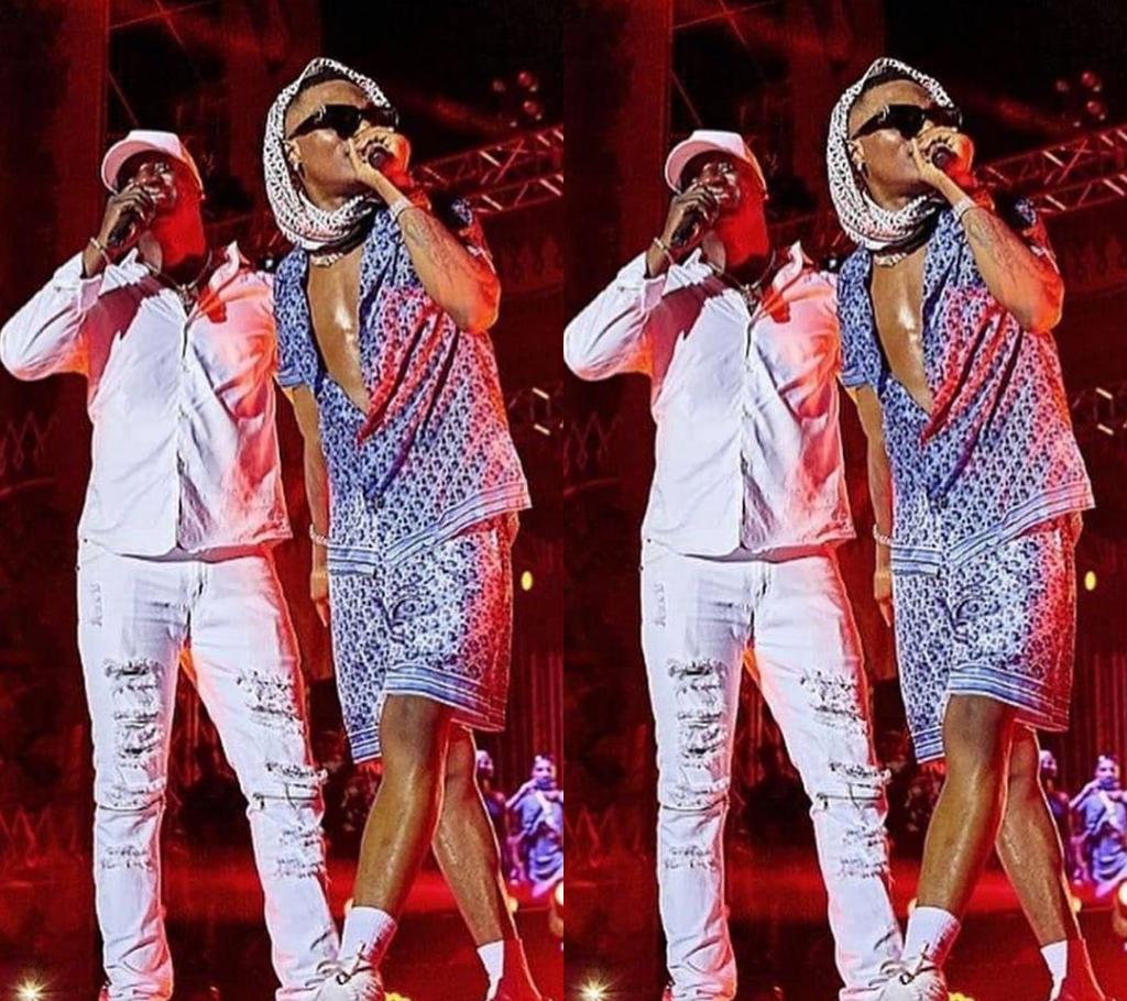 Wizkid Finally Reacts To Akon Addressing Him As A "Lil Bro"