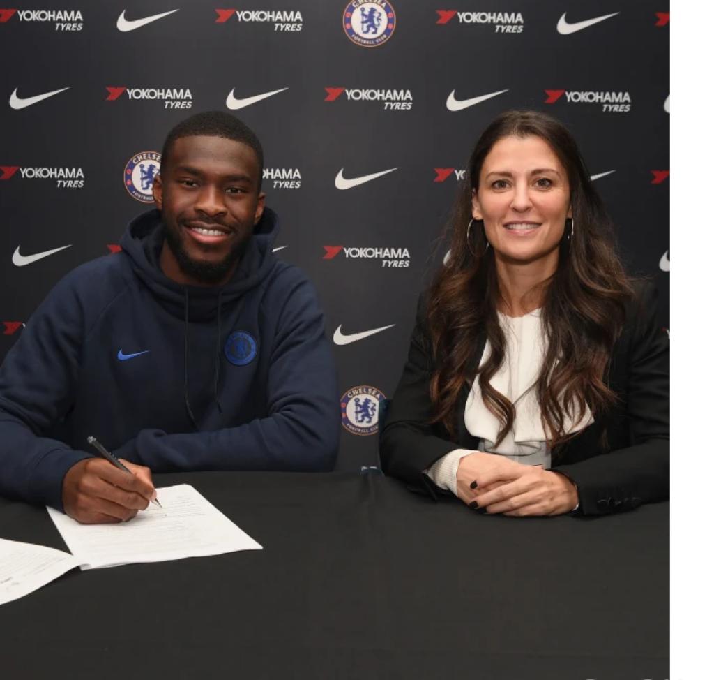 Fikayo Tomori Extends His Stay At Chelsea To 5 more Years.
