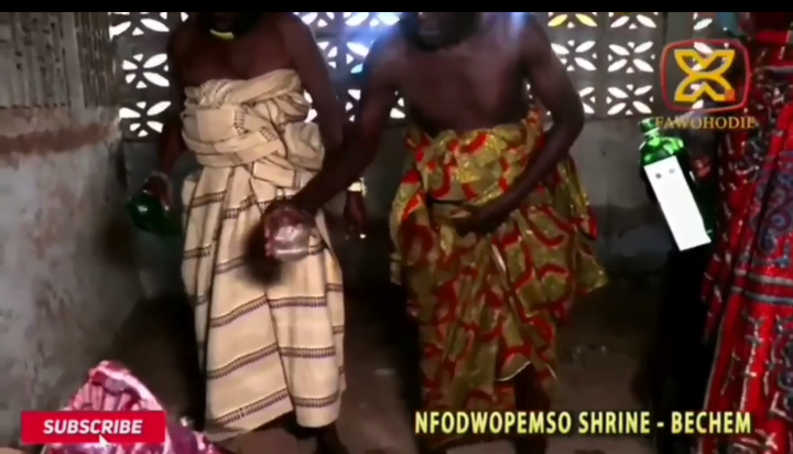 video: Asante Kingdom Traditional Leaders Visits A Powerful Shrine, Curses Twene Jonas