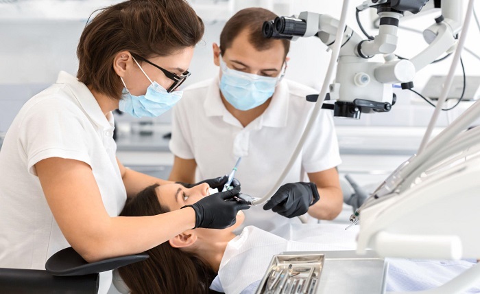 How can I find a qualified dentist?